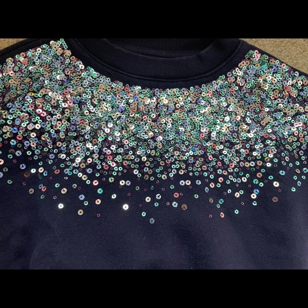 Gap kids XS (4-5) navy sequin sweatshirt